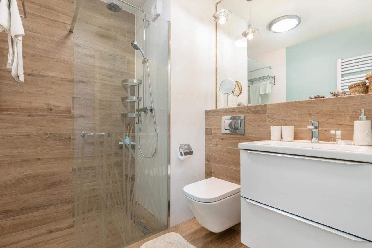 Marine Apartment 9B By Noclegi Renters Dziwnowek Exterior photo